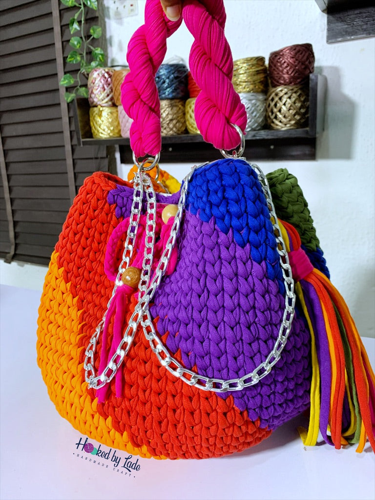 Crochet Bucket Bag | Multicolor Bucket Bag | Hooked by Lade